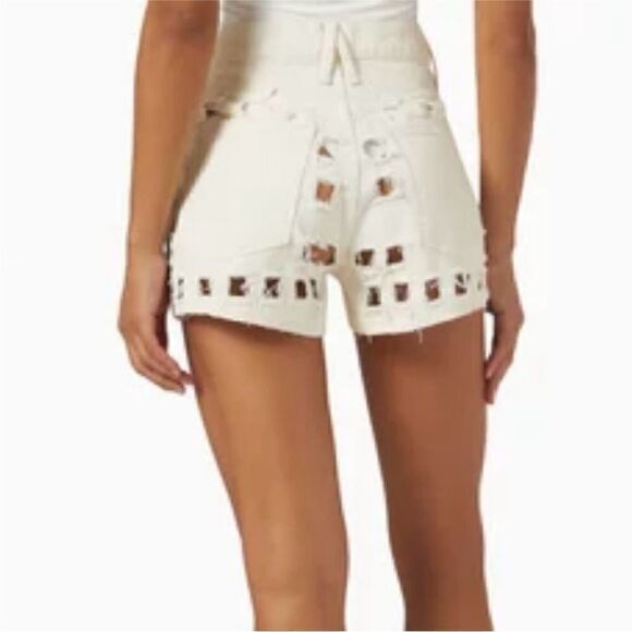 Good American NWT 90s Laser Cutout Short in Bone Size 26 - Picture 6 of 16